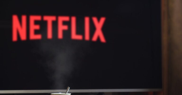 Cheerleading Movies on Netflix